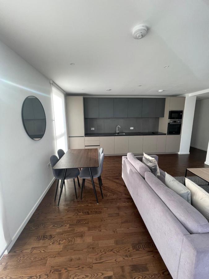 Immaculate 2Bed Apartment In London- City Views Extérieur photo