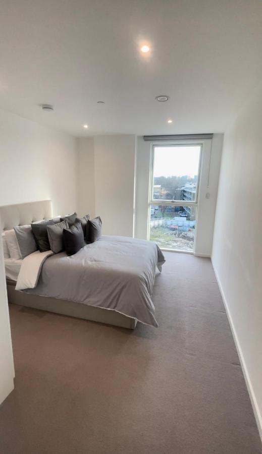 Immaculate 2Bed Apartment In London- City Views Extérieur photo